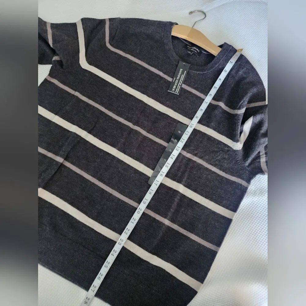 Banana Republic Men's Crewneck Sweater Wool- Dark Brown and Light Beige Stripes